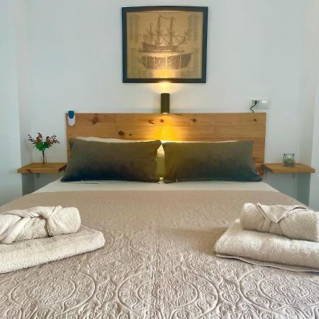 Gatu Casa Muse Junto A La Playa, Vista Al Mar, Aire Acc, Terraza, Wifi Y Chimenea " Preferente Mayores De 25 Anos Y Familias " เอลปูแอร์โต เด ซานตามาริอา ภายนอก รูปภาพ