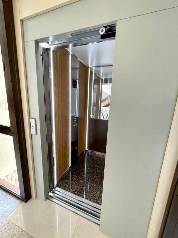 Gatu Casa Muse Junto A La Playa, Vista Al Mar, Aire Acc, Terraza, Wifi Y Chimenea " Preferente Mayores De 25 Anos Y Familias " เอลปูแอร์โต เด ซานตามาริอา ภายนอก รูปภาพ